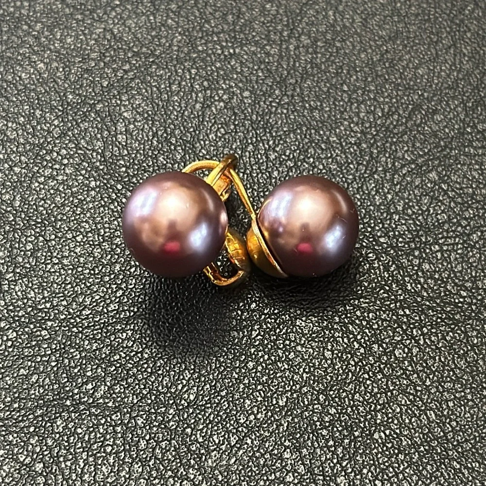 Lavender Pearl Ball Clip On Vintage Earrings